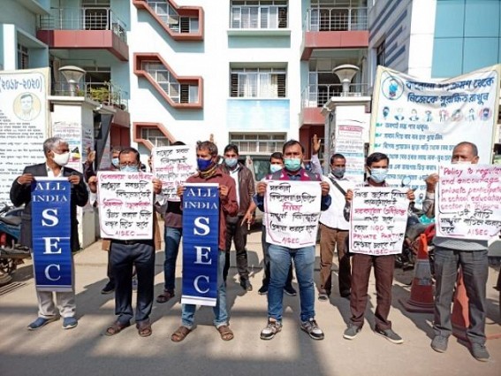 All India Save Education Tripura Committee placed deputation to Education Department on 10 Points demands, opposed State Govt’s decision to make Schools towards ‘Privatization’ All India Save Education Tripura Committee placed deputation to Education Department on 10 Points demands, opposed State Govt’s decision to make Schools towards ‘Privatization’